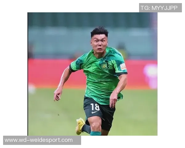 方昊长传单刀机会被铲失国安后场传球失误引发险情