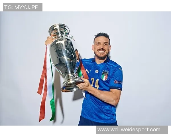 弗洛伦齐加盟意大利七人制国王联赛新军宣布退役后再度出战引发关注 弗洛伦齐加盟意大利七人制国王联赛新军宣布退役后再度出战引发关注