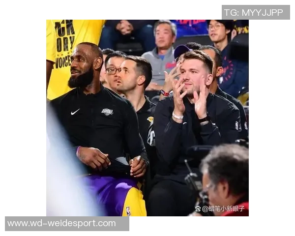 东契奇与里夫斯携手共进展现持球天赋助力湖人未来发展