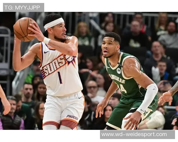 布克谈球队信任建立过程强调夏季训练的重要性与团队凝聚力 布克谈球队信任建立过程强调夏季训练的重要性与团队凝聚力