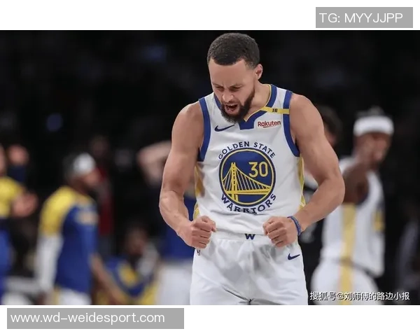 库里状态回暖对决尼克斯连续10场得分24贡献27分7助攻表现出色